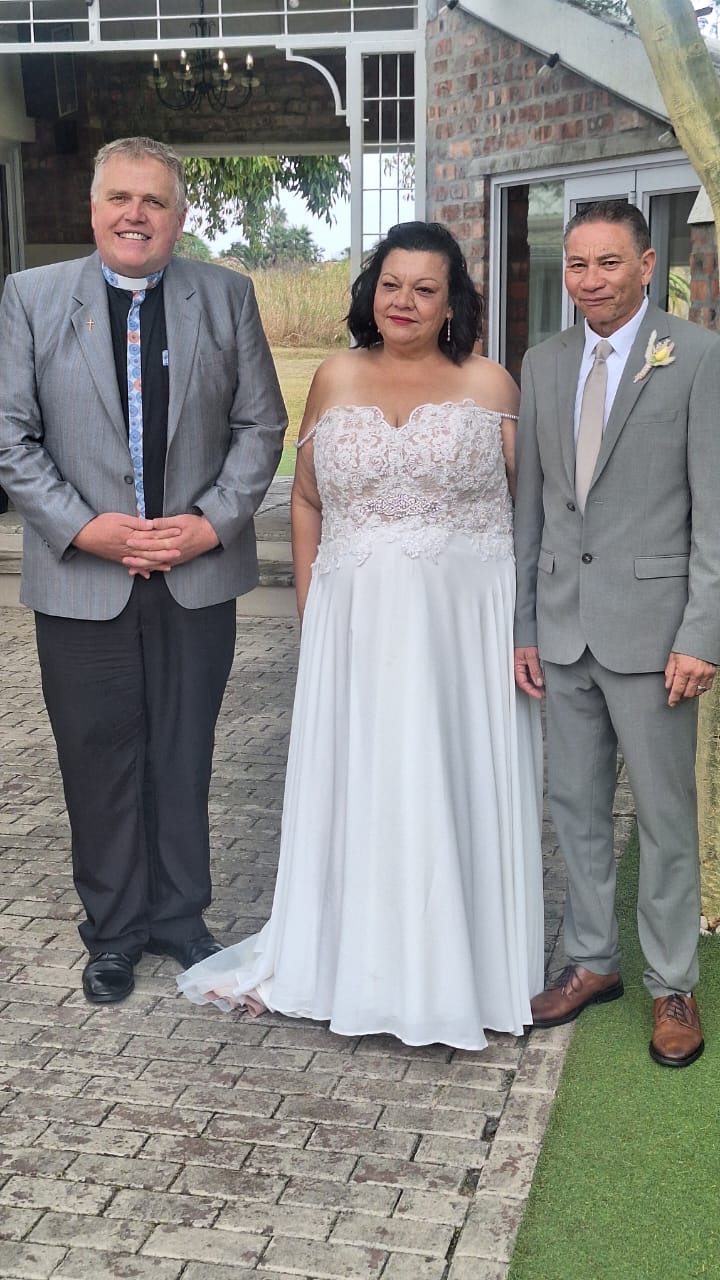 Wedding ceremony by Dr. Gerrit Rademeyer in Lephalale